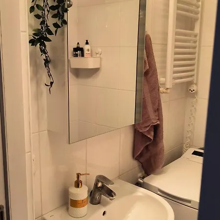 Warm And Welcoming Near Xiaomi Arena Apartment Riga Exterior photo